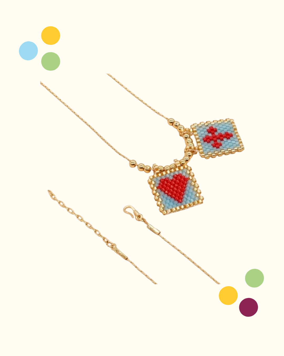 Collana con medagliette cuore