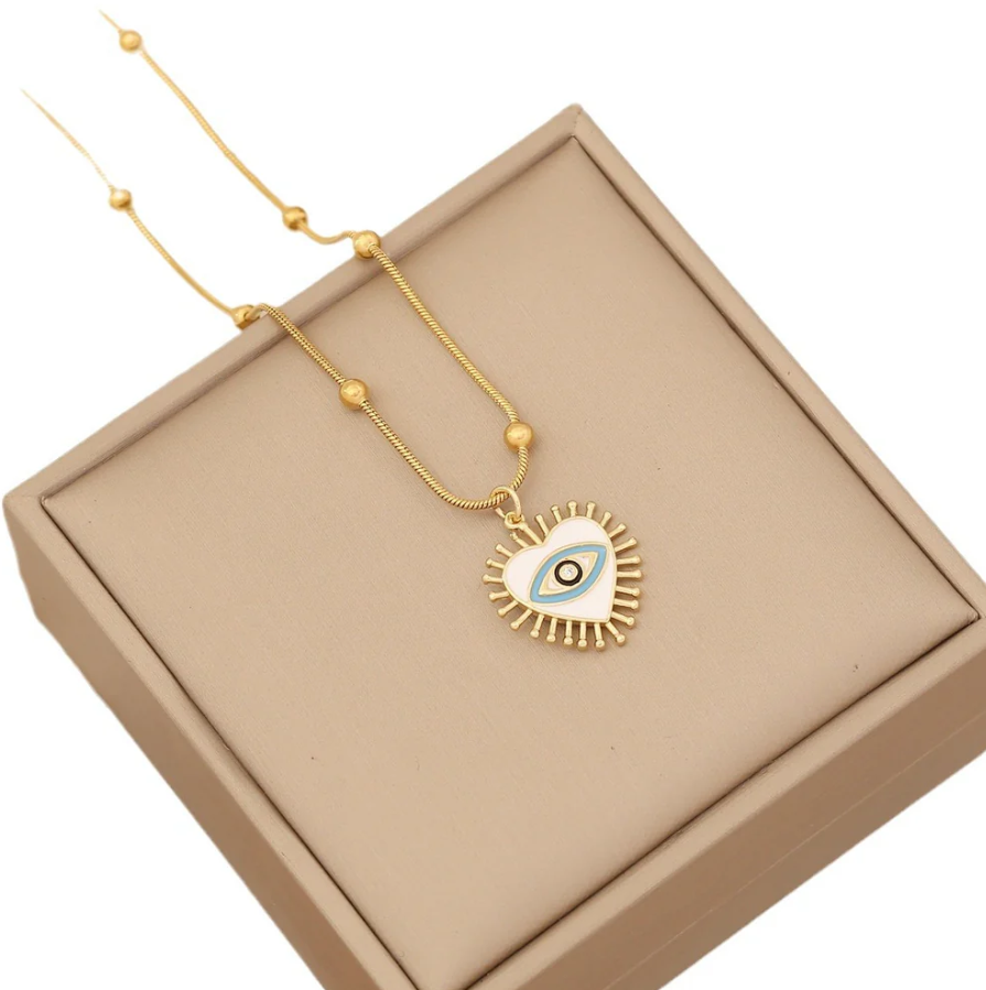 Collana cuore bianco portafortuna