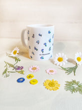Carica l&#39;immagine nel visualizzatore di Gallery, Tazza Linus - Ri-fioriremo - NONTISCORDARDIME